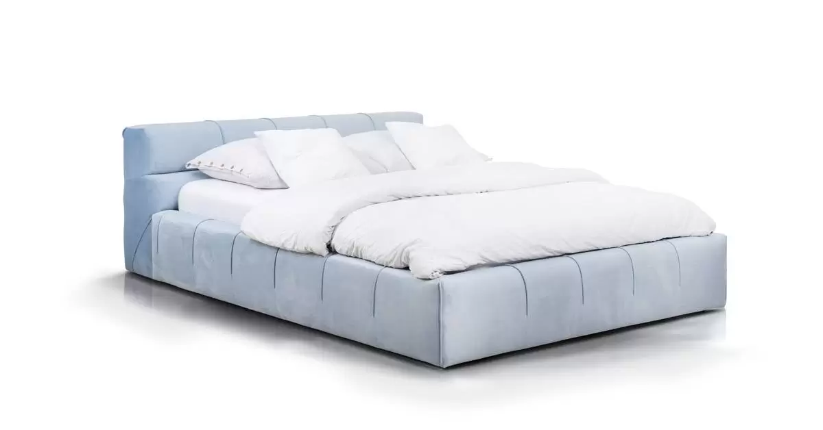 chloe-3_202104071404