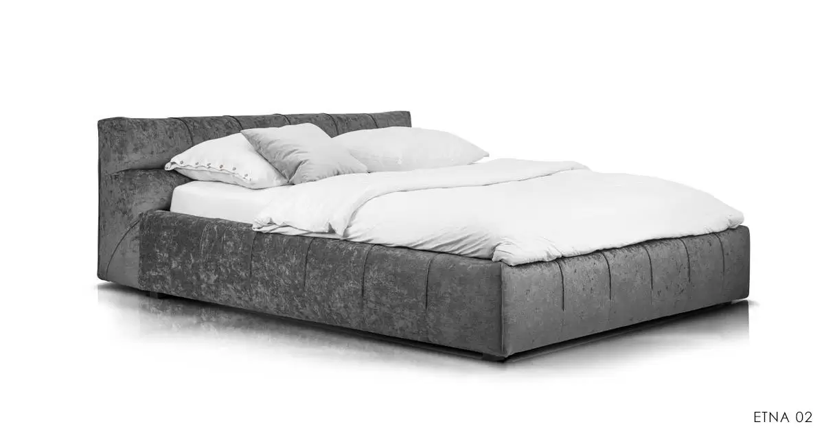 chloe-etna_202104300944