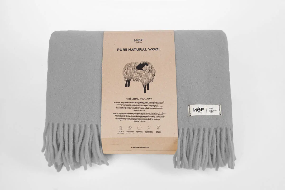 YETI-light-grey-packaging